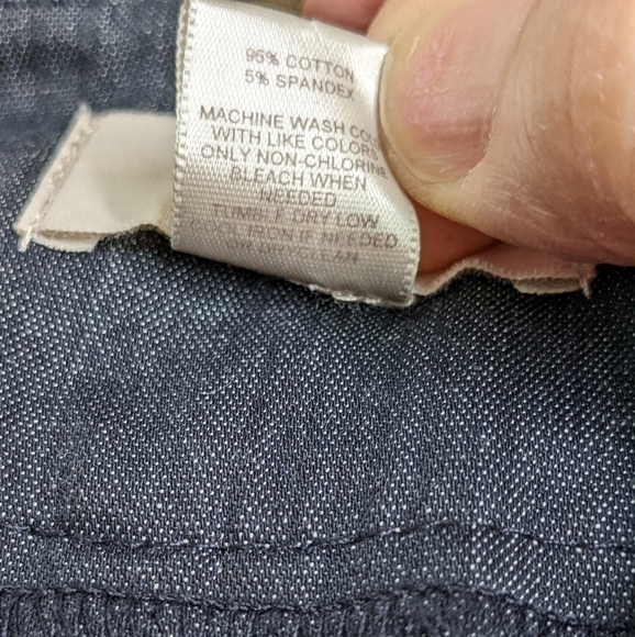 NYDJ Tummy Tuck boot cut jeans Size 4, 29" waist Repaired Flaw - Picture 5 of 8